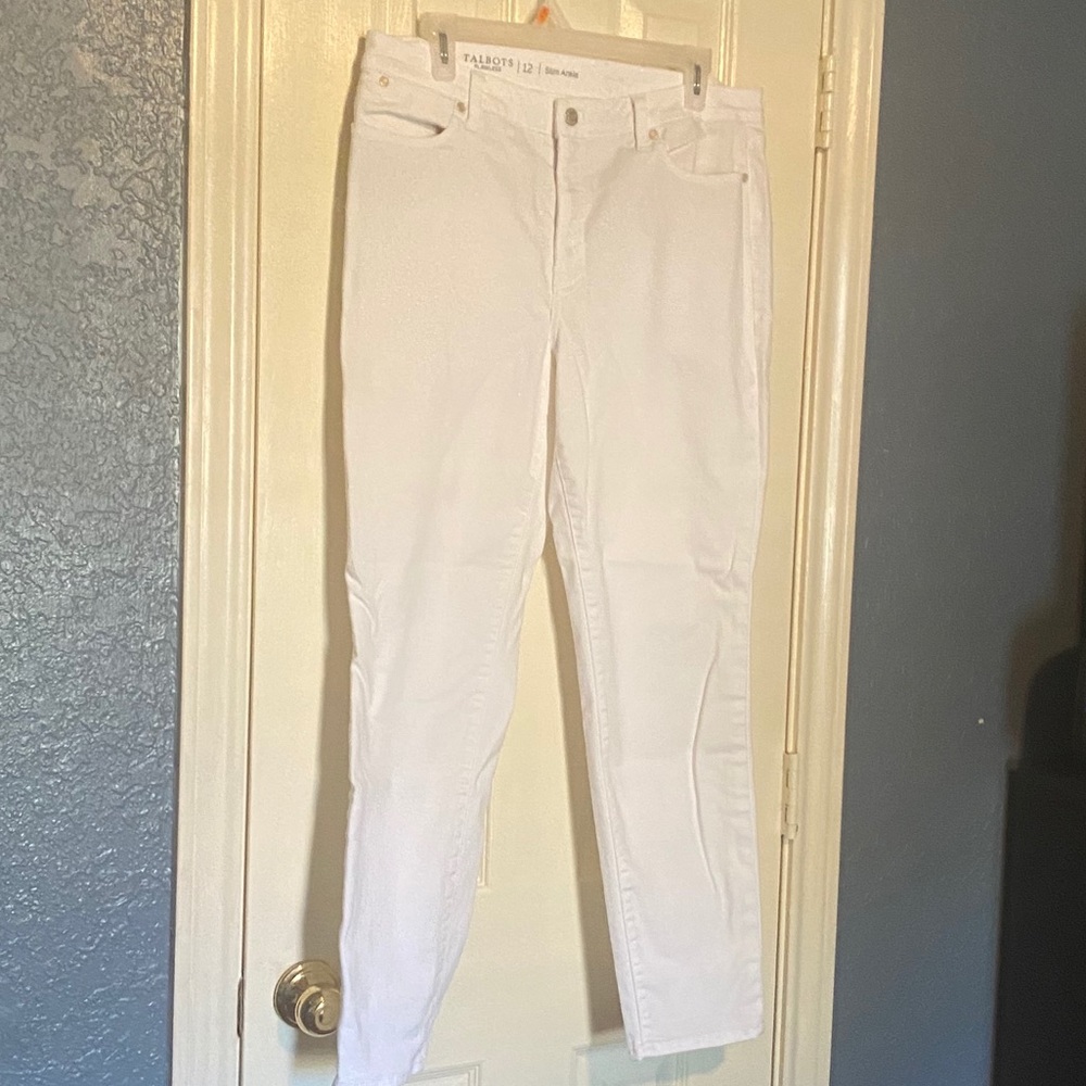 Talbots size 12 slim ankle white jeans